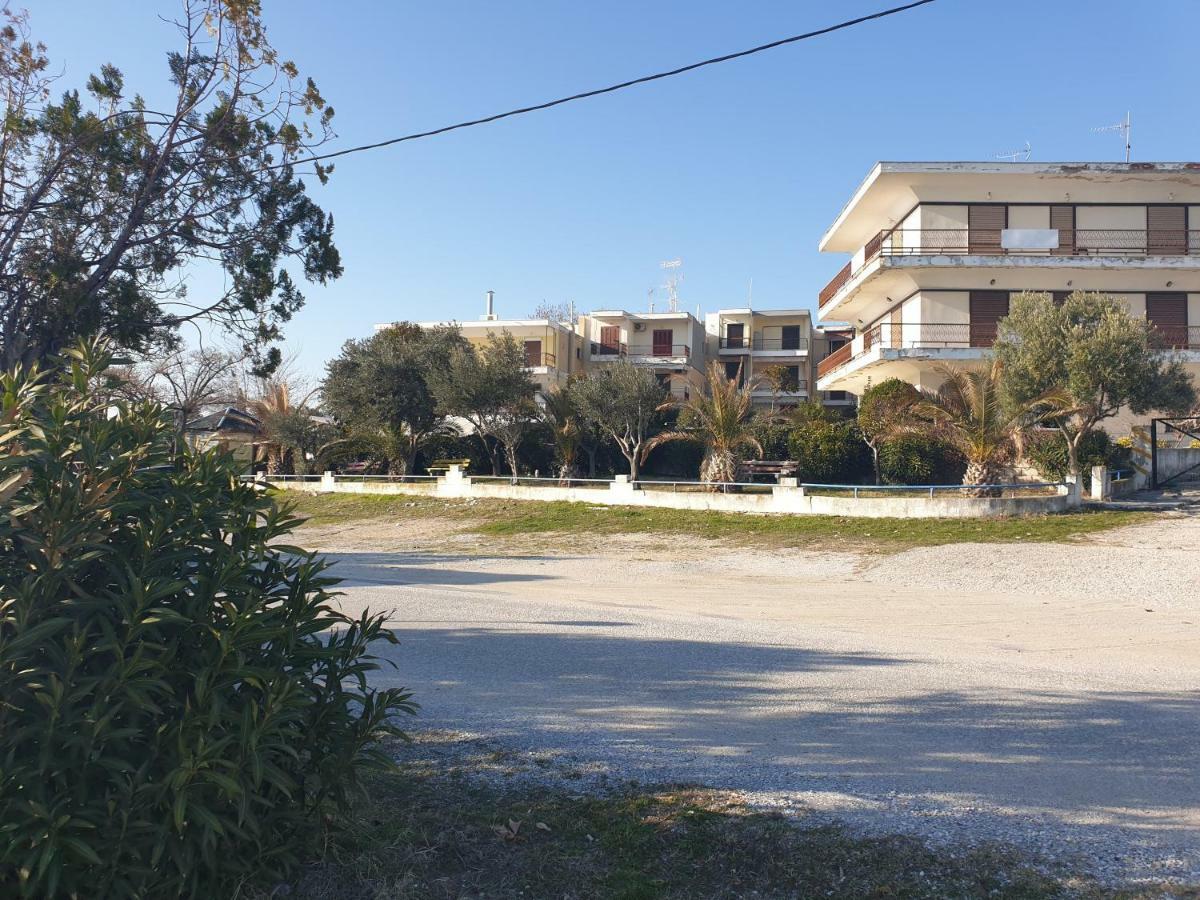 Kariani Beach Apartment Dış mekan fotoğraf